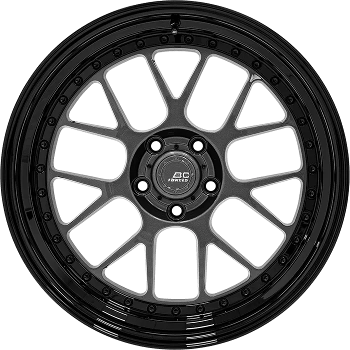 Satin Dark Graphite + Gloss Black Lip