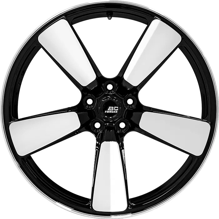 Gloss Black + Polished Face